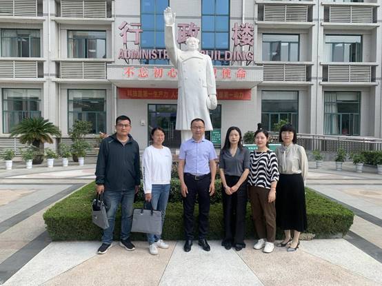 mmexport1714119262283 mmexport1714119262283